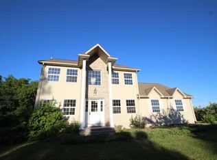 13712 Marigold Way, Rogers, MN 55374