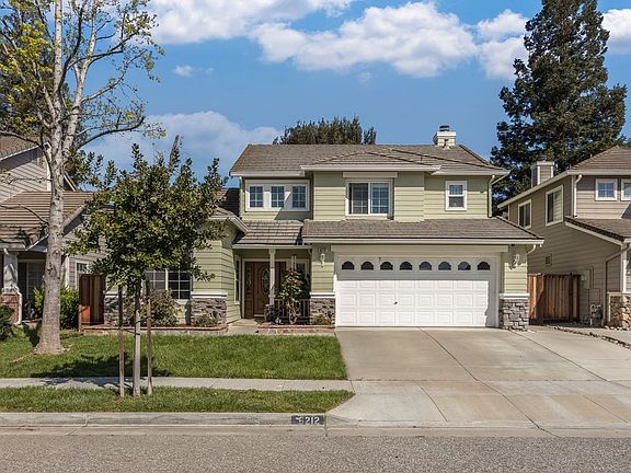 2nd image of 6212 Ginashell Cir