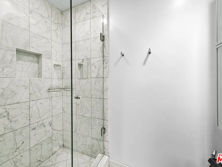 1515 S Beverly Dr #202 — Photo 15