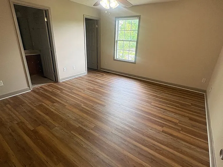 110 Audley Ct — Photo 16