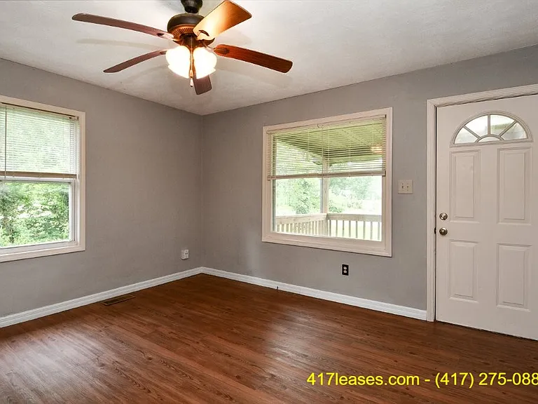 2944 W Page St — Photo 6