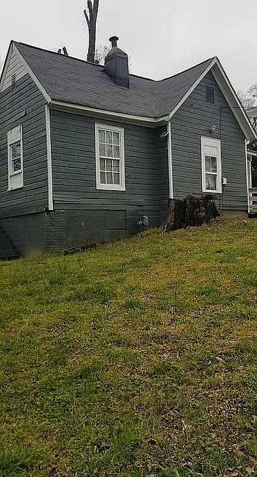 2nd image of 282 S Pond St