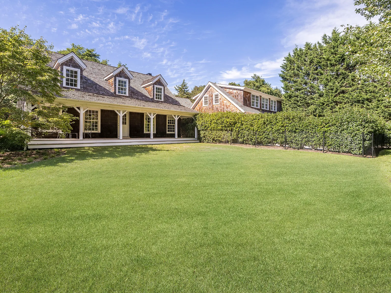Bridgehampton Summer Retreat — Photo 3