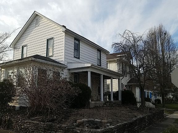 3rd image of 801 Norwood Ave