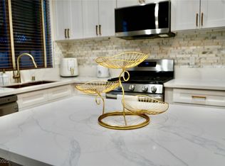 8042 Earl Grey Ct, Las Vegas, NV 89117