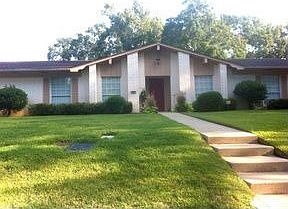 1st image of 701 Loraine Ct