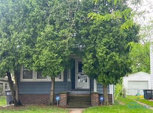 858 Ogden Ave, Toledo, OH 43609