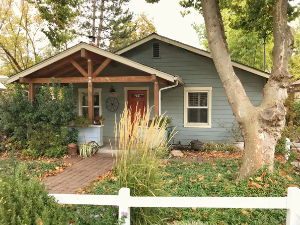 300 Harrison St, Ashland, OR 97520