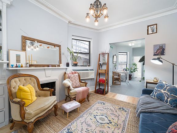 3rd image of 253 8th St #2L