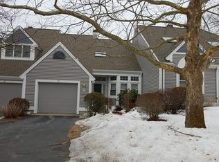 17 Hidden Bay Dr, Dartmouth, MA 02748