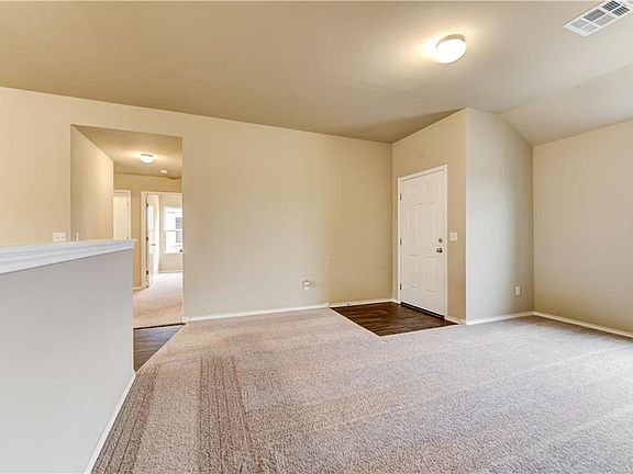 5th image of 3512 SE 94th St