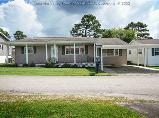 1010 Happy Dr, Culloden, WV 25510