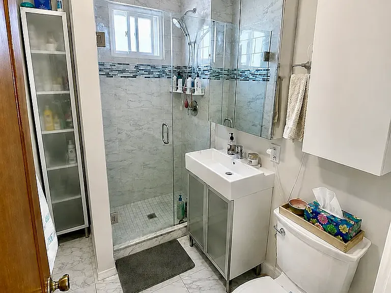 213 N St #1 — Photo 11