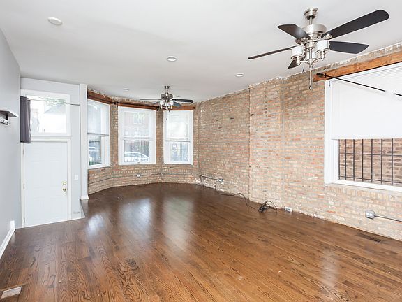 2nd image of 2348 W Moffat St APT 1F