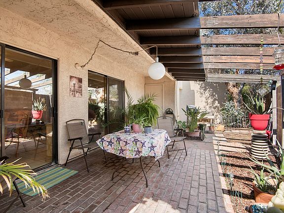 4th image of 5860 N Placita De Las Lomitas