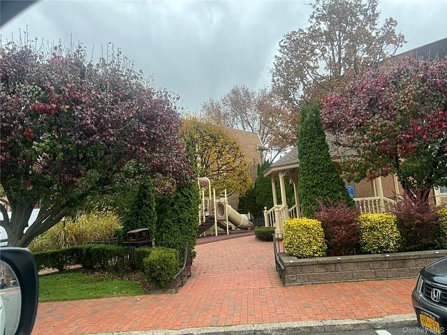 2nd image of 20723 Melissa Ct