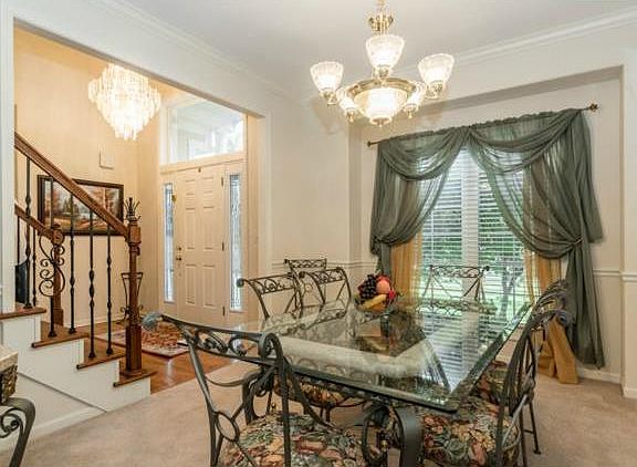 3rd image of 7811 Highridge Ct