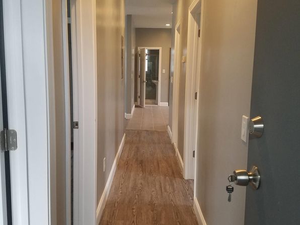 424 Bowdoin St APT 3