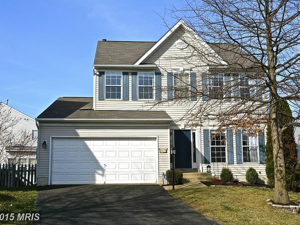 1st image of 8793 Grantham Ct
