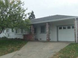 1515 Garryana Dr, Red Bluff, CA 96080