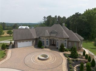 6050 Neisler Rd, Cumming, GA 30028