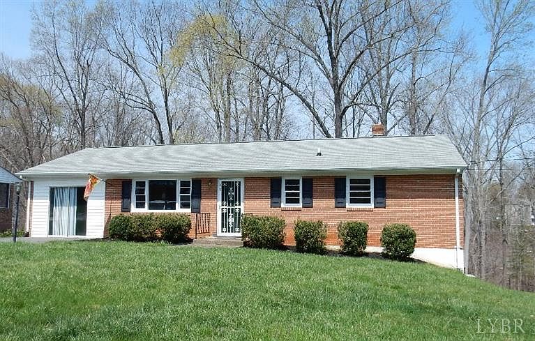 1st image of 515 Pine Dr