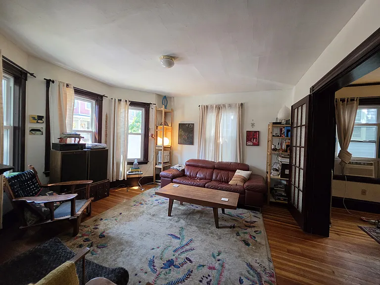 27 Stone Ave #1 — Photo 8