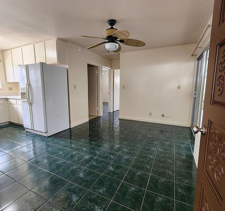 Living room, from front door