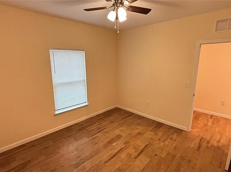 280 Gardner Ln #2 — Photo 8