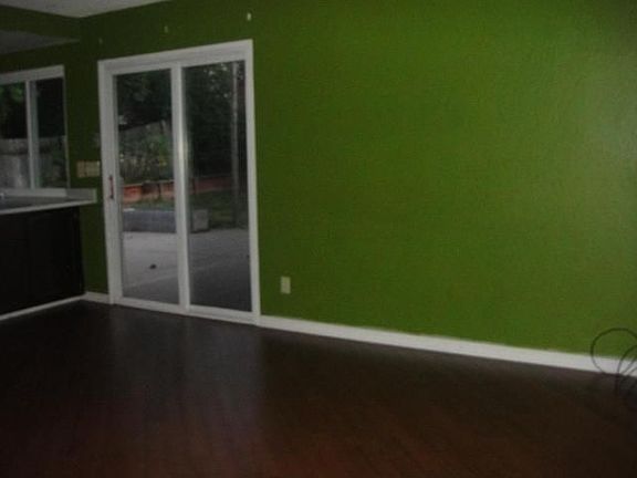 5th image of 3915 Thornhill Dr
