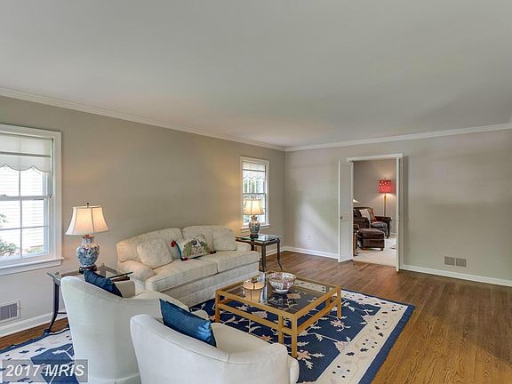 4th image of 1931 Relda Ct