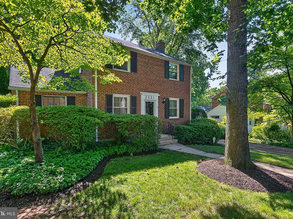 1st image of 2631 Woodley Pl