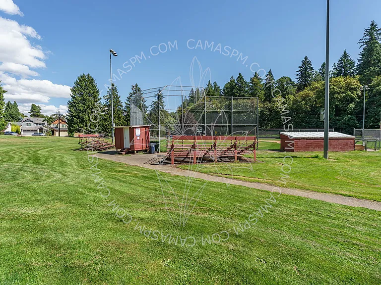 620 NW Ivy St — Photo 42