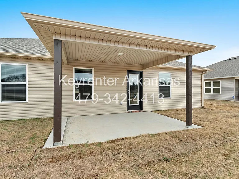 1035 Jennifer Ann Ln — Photo 25