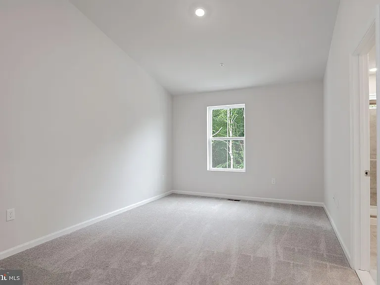 5616 Ludlow Pl — Photo 42