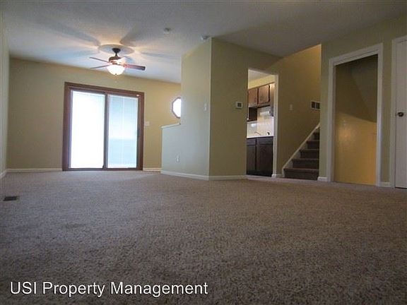 3rd image of 4502 Kingsboro Dr