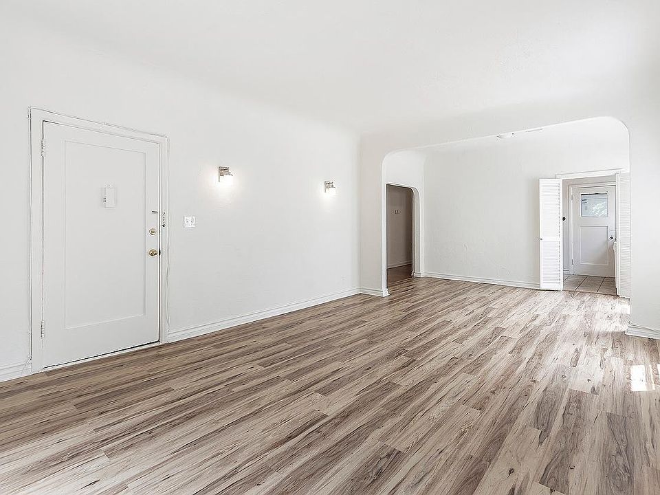 1st image of 434 N Spaulding Ave #434.5