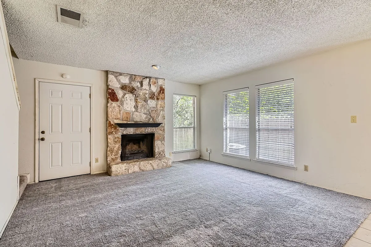 Building Photo - 1303 Camp Craft Rd #B