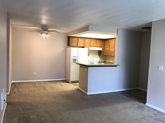 5th image of 432 Edgehill Ln Unit 144