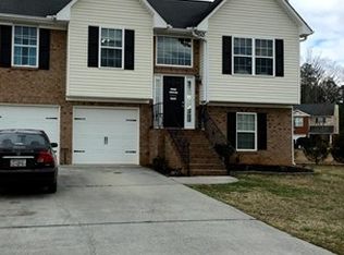 501 Riverside Dr NW, Calhoun, GA 30701