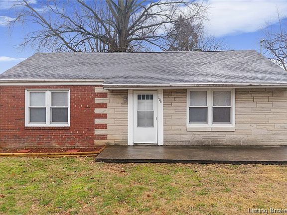 5th image of 106 E Maple Court