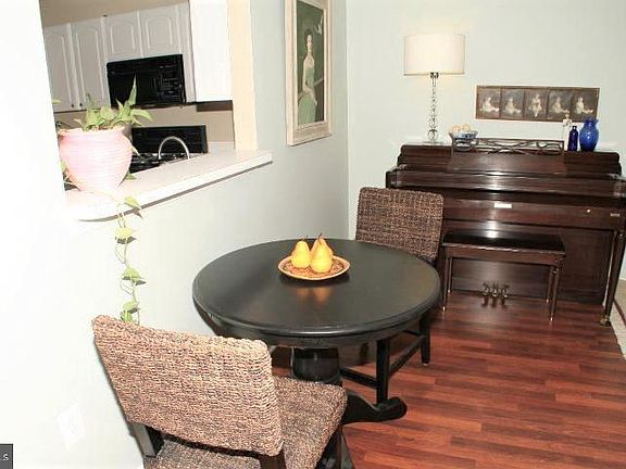 4th image of 20572 Snowshoe Sq Unit 101