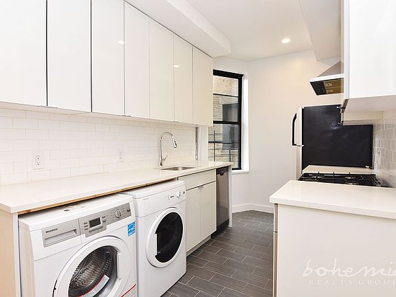 2nd image of 570 W 182nd St APT 4C