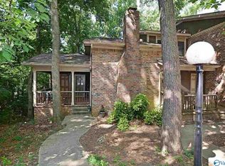 3005 Live Oak Ln SW, Huntsville, AL 35802