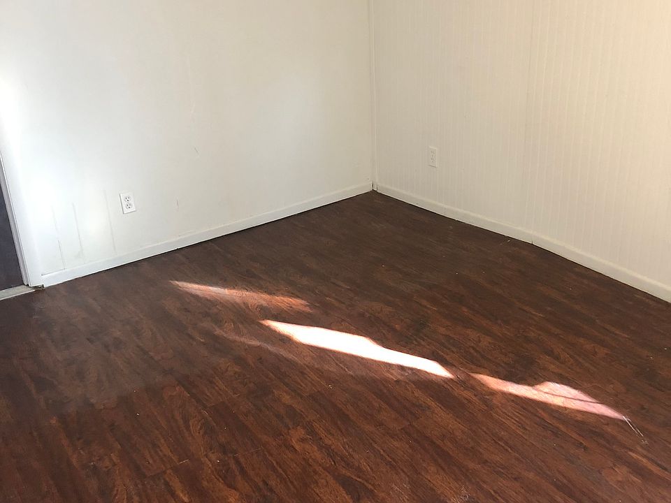 1st image of 200 E Illinois Ave #7