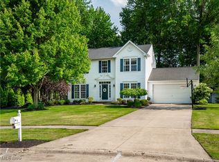 34021 Hickory Ct, Avon, OH 44011