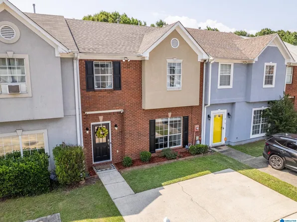 615 3rd St NE, Alabaster, AL 35007