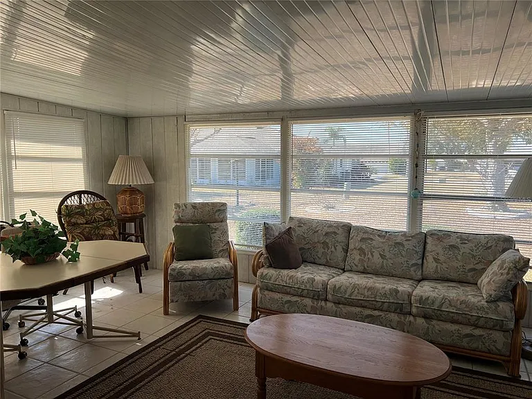 1814 Columbine Pl — Photo 16