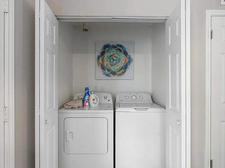 Parcside Townhomes — Photo 5