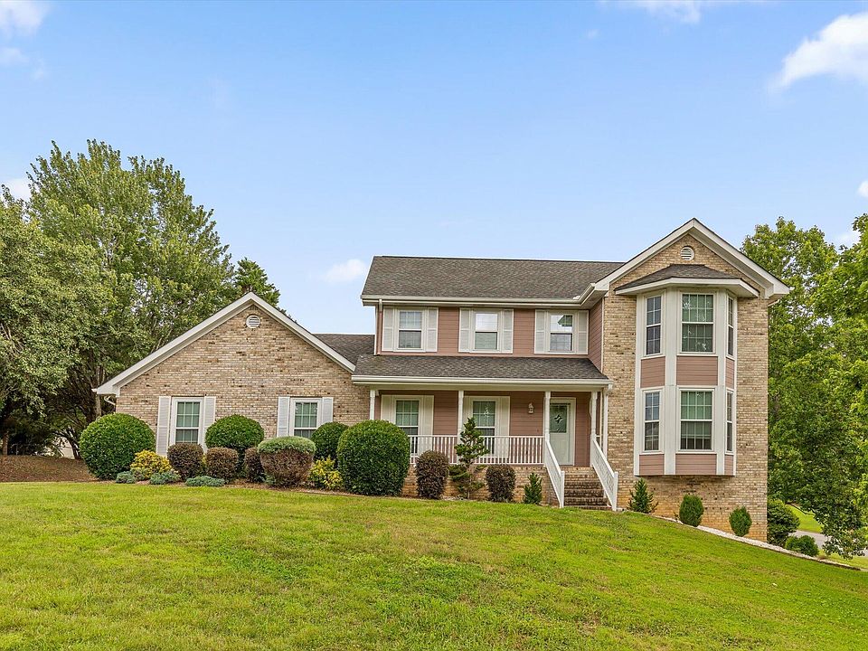 1st image of 622 Pine Brow Trl